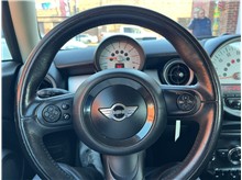 Vehicle Thumb #27
