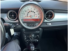 Vehicle Thumb #28