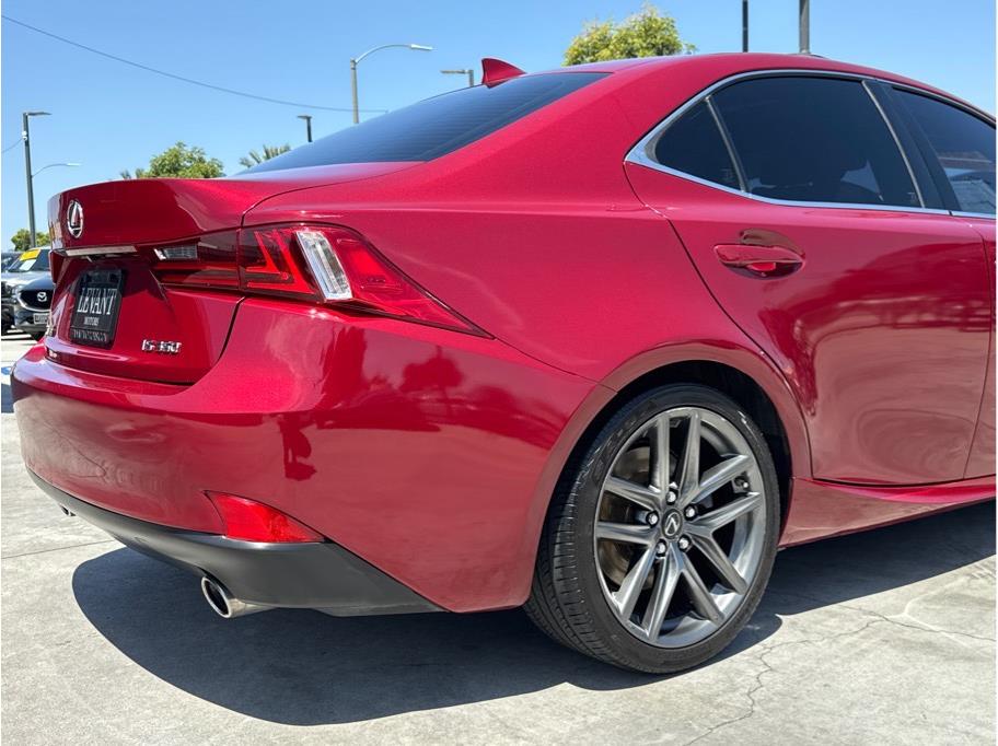 2014 Lexus IS 350 - Photo 10