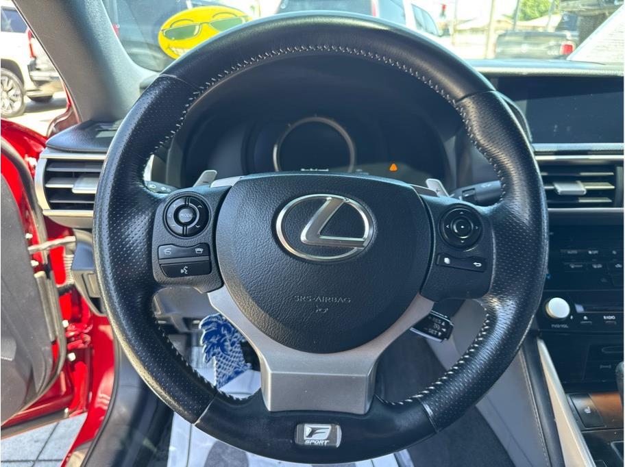 2014 Lexus IS 350 - Photo 16