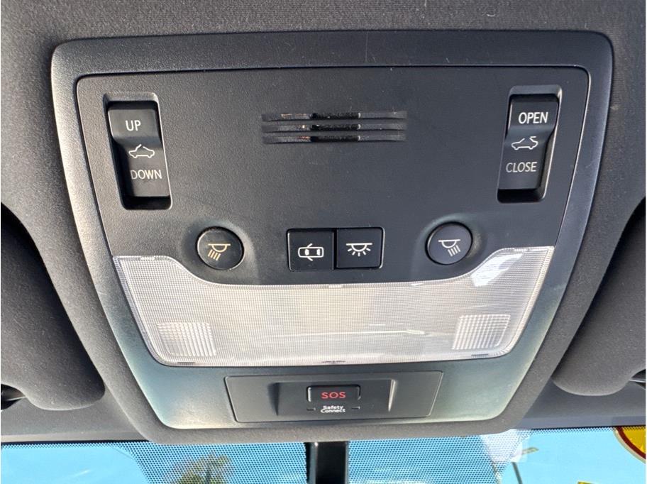 2014 Lexus IS 350 - Photo 22