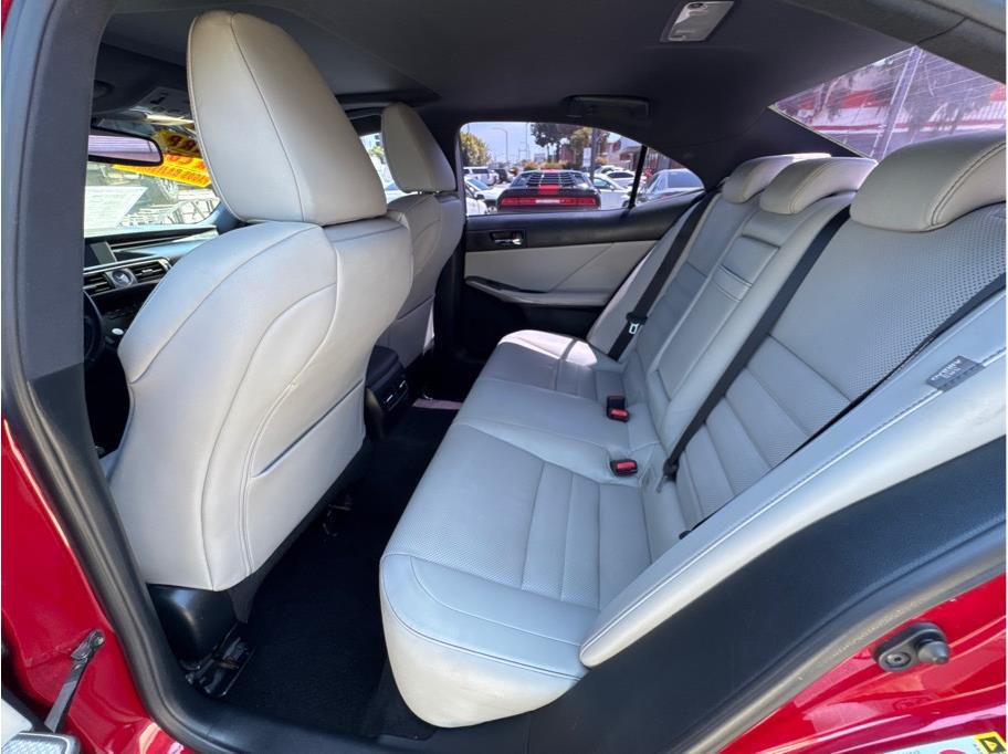 2014 Lexus IS 350 - Photo 24
