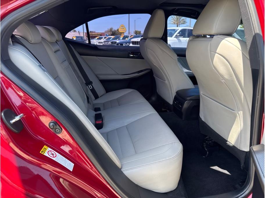 2014 Lexus IS 350 - Photo 28