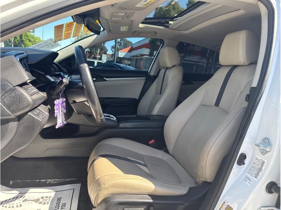 2021 Honda Civic EX-L - Photo 21