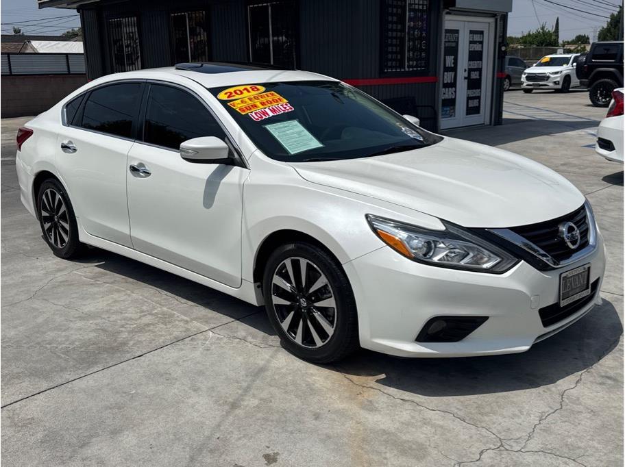 2018 Nissan Altima 2.5 SV's photo