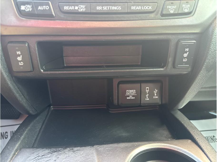 2018 Honda Pilot EX-L - Photo 24
