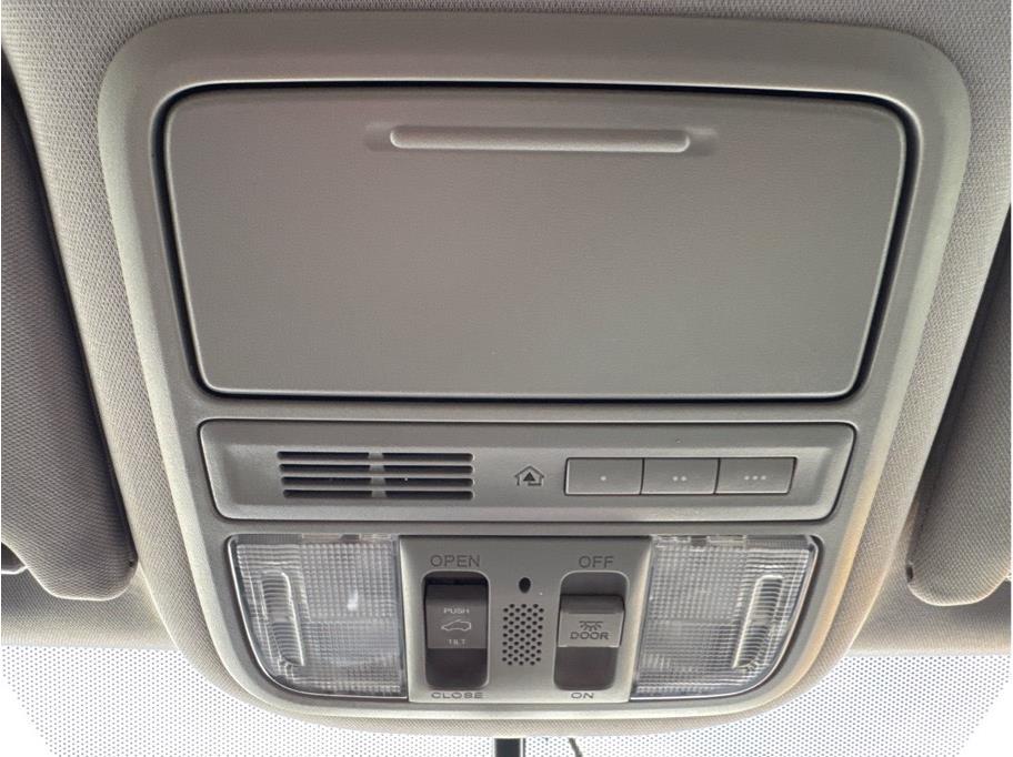 2018 Honda Pilot EX-L - Photo 27