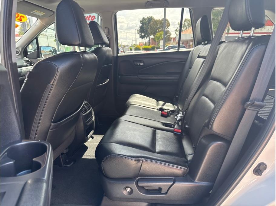 2018 Honda Pilot EX-L - Photo 29