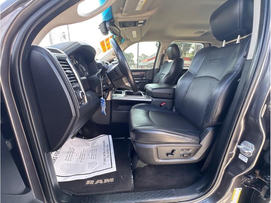 2014 RAM Ram 1500 Pickup Laramie - Photo 15