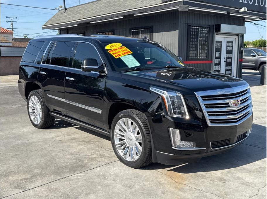 2015 Cadillac Escalade AWD Platinum's photo