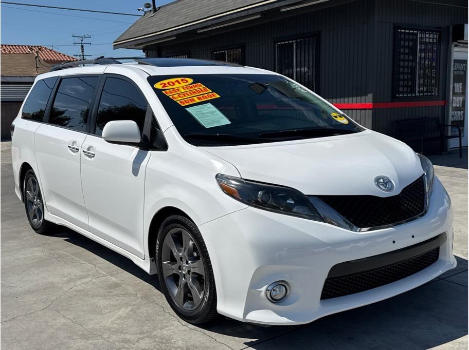 2015 Toyota Sienna SE