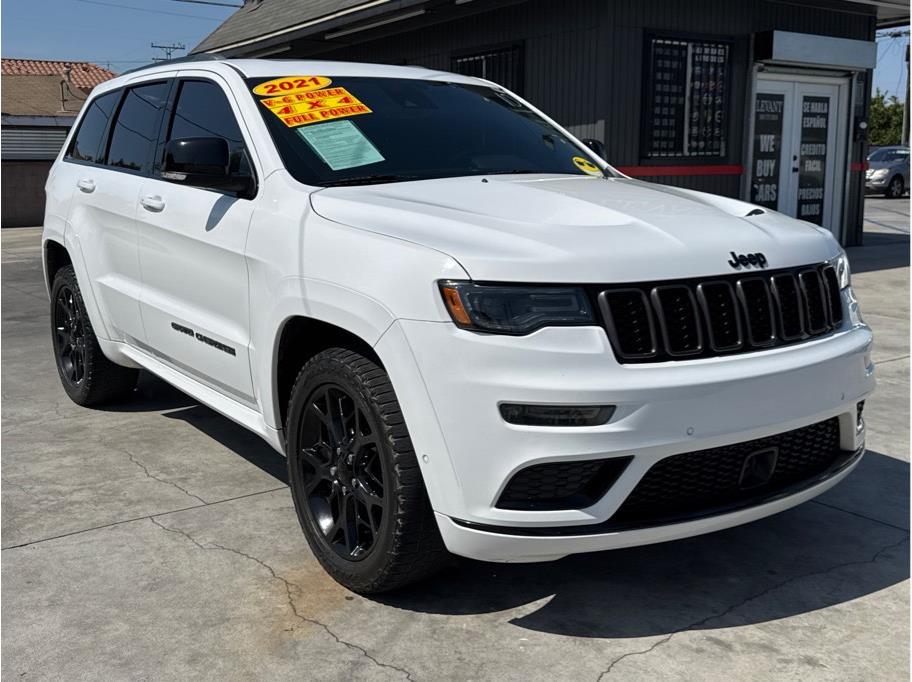 2021 Jeep Grand Cherokee from Levant Motors