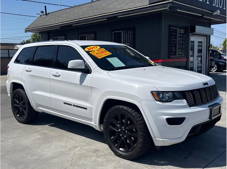 2017 Jeep Grand Cherokee Altitude