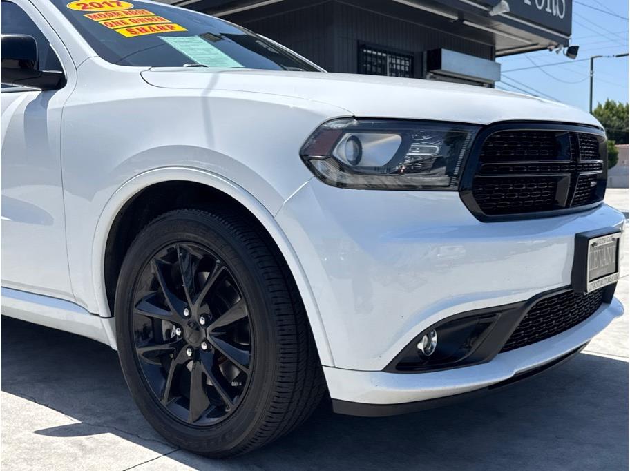 2017 Dodge Durango R/T - Photo 11