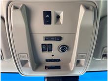Vehicle Thumb #36