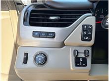 Vehicle Thumb #39