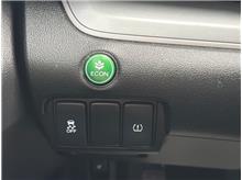 Vehicle Thumb #17