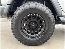 Vehicle Thumb #13
