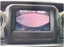 Vehicle Thumb #32