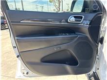 Vehicle Thumb #12