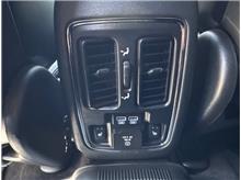 Vehicle Thumb #39
