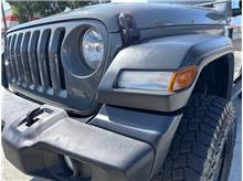 Vehicle Thumb #38