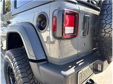 Vehicle Thumb #41