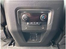 Vehicle Thumb #28