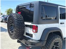 Vehicle Thumb #14