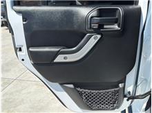 Vehicle Thumb #30