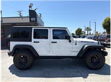 Vehicle Thumb #57