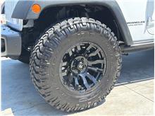 Vehicle Thumb #9