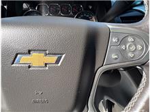 Vehicle Thumb #19