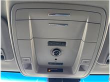 Vehicle Thumb #23