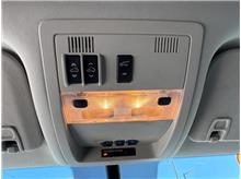 Vehicle Thumb #36