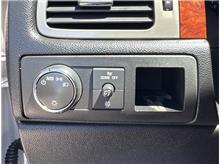 Vehicle Thumb #37