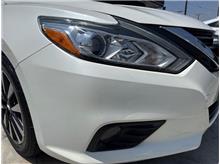 Vehicle Thumb #36