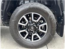 Vehicle Thumb #13