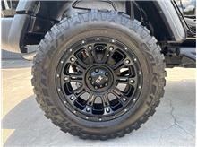 Vehicle Thumb #13