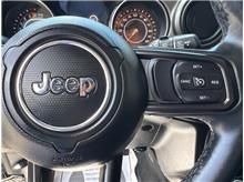 Vehicle Thumb #28