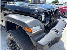 Vehicle Thumb #38