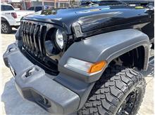 Vehicle Thumb #41