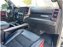 Vehicle Thumb #25