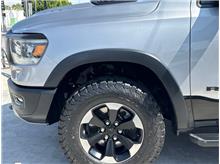 Vehicle Thumb #46