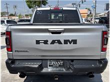 Vehicle Thumb #6