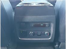 Vehicle Thumb #37
