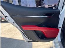 Vehicle Thumb #25