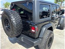 Vehicle Thumb #13
