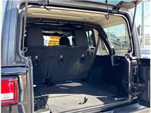 Vehicle Thumb #21