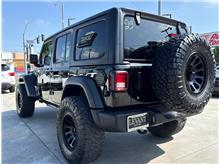 Vehicle Thumb #47